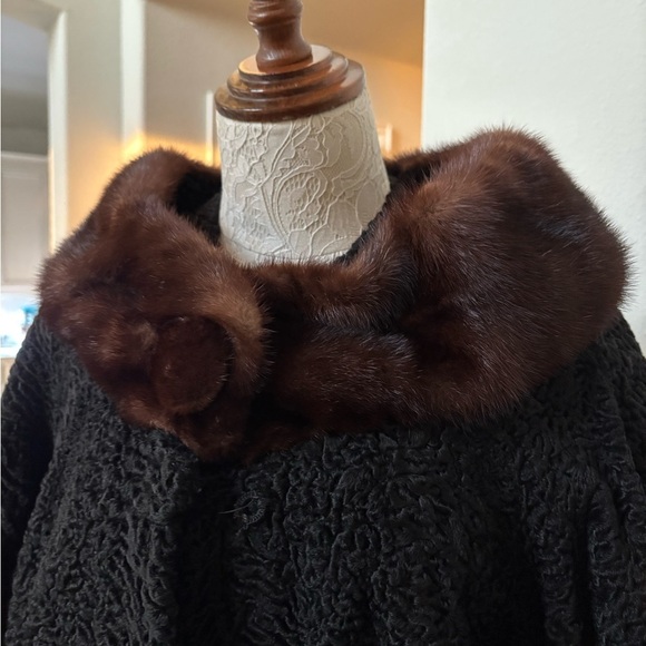 Vintage lambswool and Mink fur coat - Picture 3 of 10